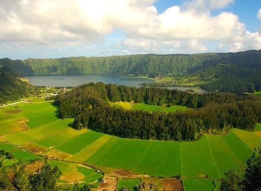 by marioleal on Flickr.Volcanic landscape at Lagoa das Sete Cidades, San Miguel Island - Azores, Portugal.