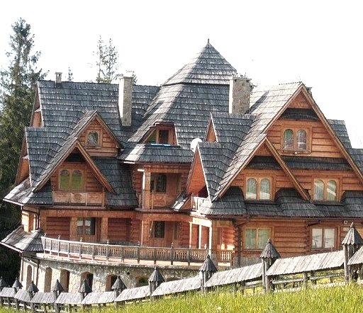 Wooden countryside home in Zakopane, Poland
