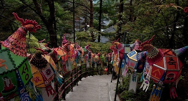 The path to Guinsa temple complex in North Chungcheong, South Korea
