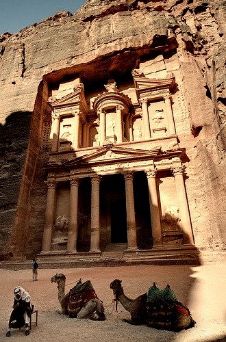 Al-Khazneh, The treasury of Petra / Jordan