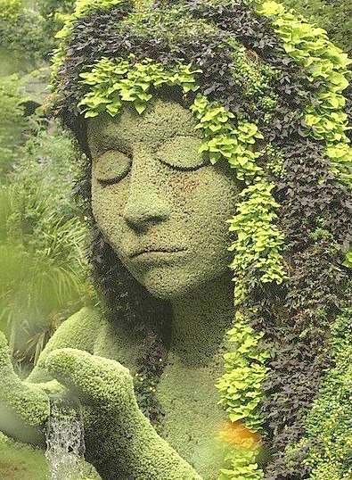 The Earth Goddess at Atlanta Botanical Garden / USA